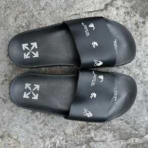 Off white slides